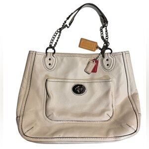 Coach 24081 white leather Y2K vintage chain shoulder strap tote bag